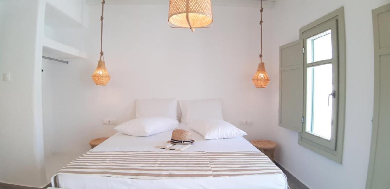 Erisimo Hotell Aegiali Rom bilde
