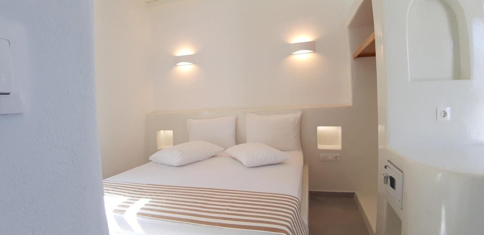 Erisimo Hotell Aegiali Rom bilde